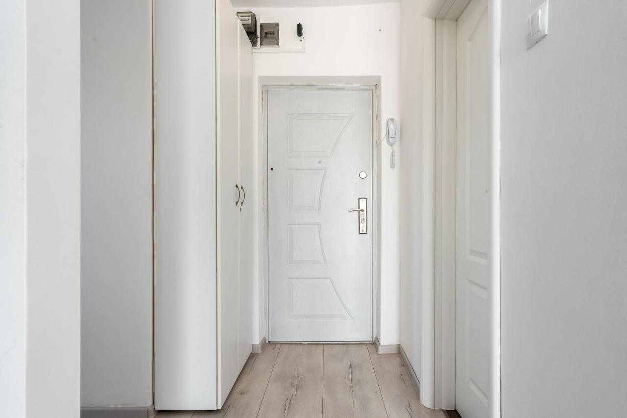 Central Apartment Tower Bucureşti Ngoại thất bức ảnh